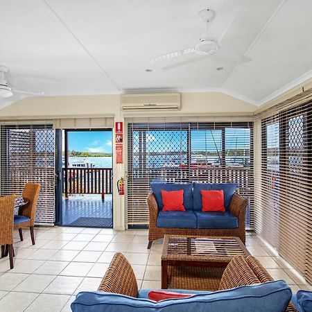 Tin Can Bay Marina Villas Exterior foto